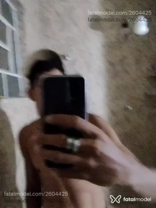 Acompanhante homem morena (o) de olhos pretos em Balneário Camboriú - Accel