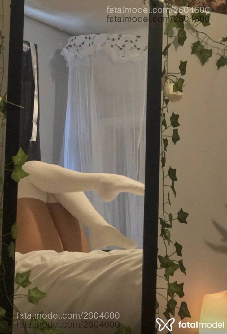 Acompanhante mulher morena (o) de olhos castanhos - Isadora Lima