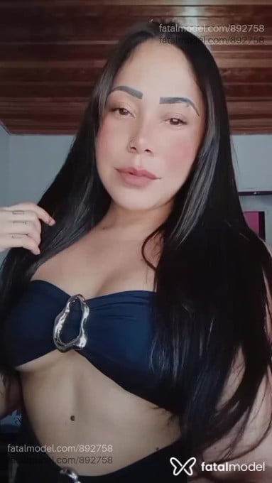Acompanhante mulher morena (o) de olhos castanhos em Goiânia - Anna Lívia