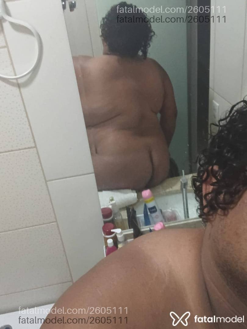 Acompanhante homem com cabelo castanho de olhos pretos em Senador Canedo - Rafadinha