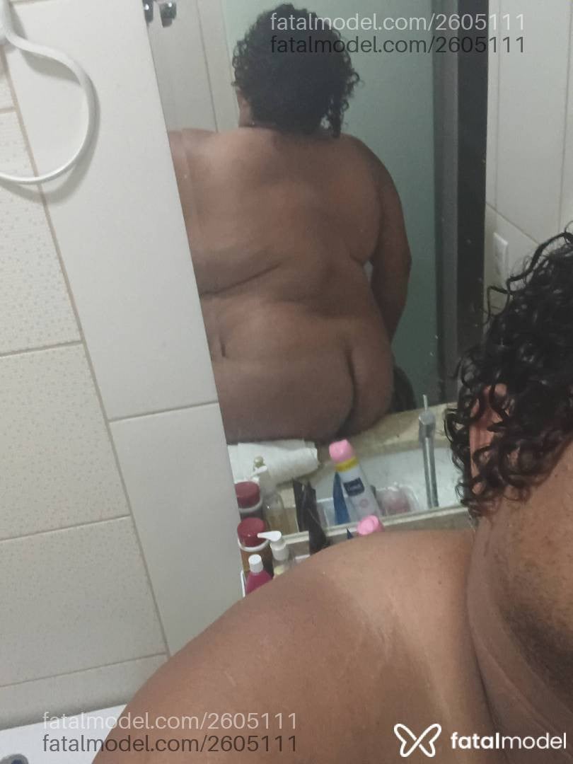 Acompanhante homem com cabelo castanho de olhos pretos em Senador Canedo Acompanhante homem com cabelo castanho de olhos pretos em Senador Canedo - Rafadinha