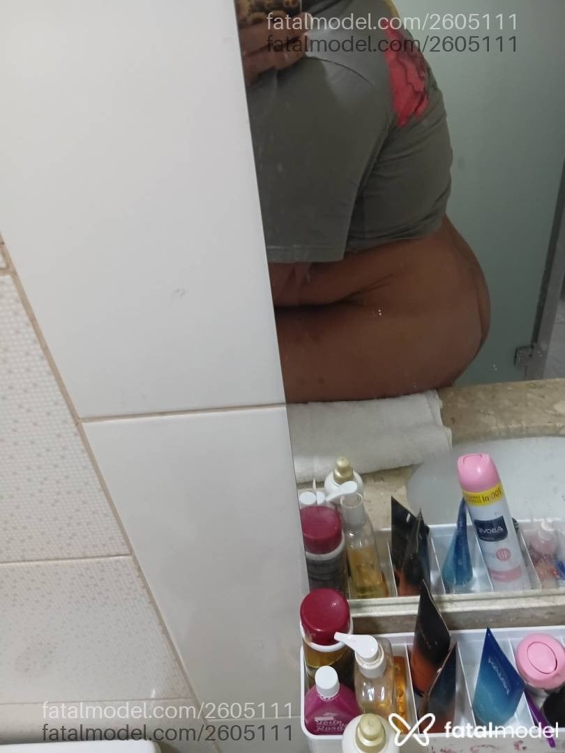Acompanhante homem com cabelo castanho de olhos pretos em Senador Canedo - Rafadinha
