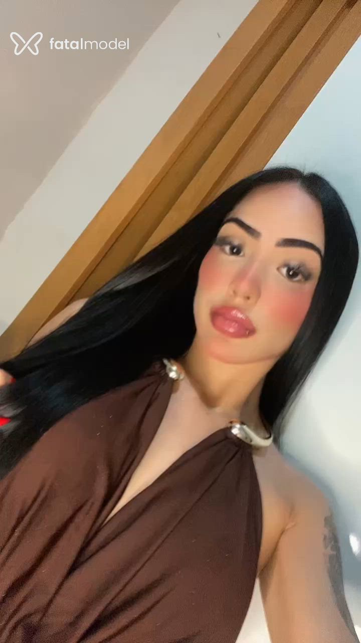 Acompanhante mulher morena (o) de olhos castanhos - Pérola Acompanhante mulher morena (o) de olhos castanhos - Pérola