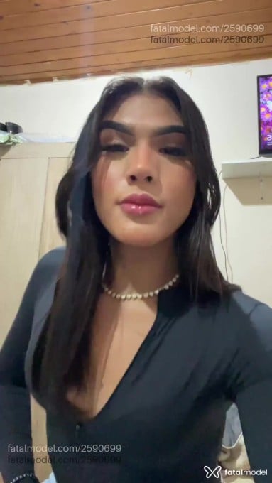 Acompanhante mulher trans morena (o) de olhos castanhos em São Paulo - Rafaella Bueno