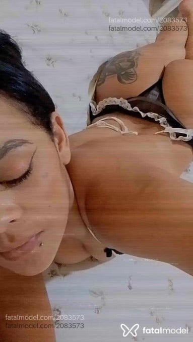 Acompanhante mulher morena (o) de olhos castanhos em Petrolina Acompanhante mulher morena (o) de olhos castanhos em Petrolina - Maria Eduarda