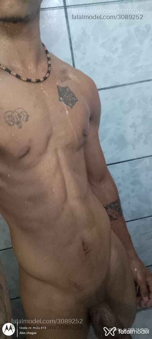 Acompanhante homem morena (o) de olhos pretos - Alex