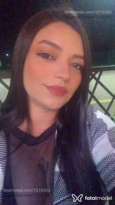 Acompanhante mulher morena (o) de olhos castanhos em Pedreira Acompanhante mulher morena (o) de olhos castanhos em Pedreira - Sofia