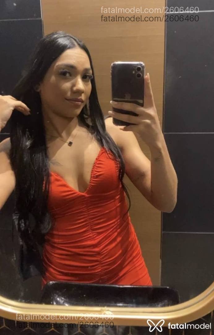Acompanhante mulher morena (o) de olhos pretos - Milena