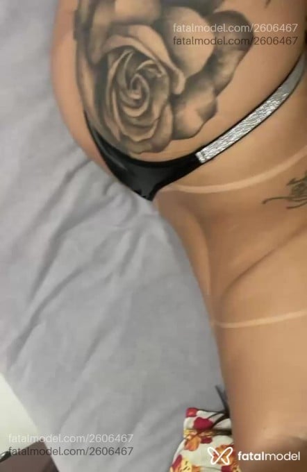 Acompanhante mulher morena (o) de olhos castanhos em Nova Serrana - Lays