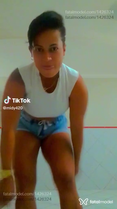 Acompanhante mulher morena (o) de olhos castanhos em Mossoró - Mellissa