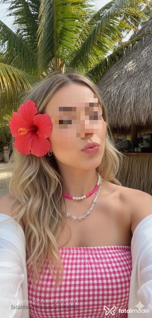 Acompanhante mulher loira (o) de olhos verdes em Goiânia - ísis Bueno