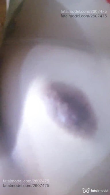 Acompanhante mulher morena (o) de olhos mel em Macaé - Indiatatuada
