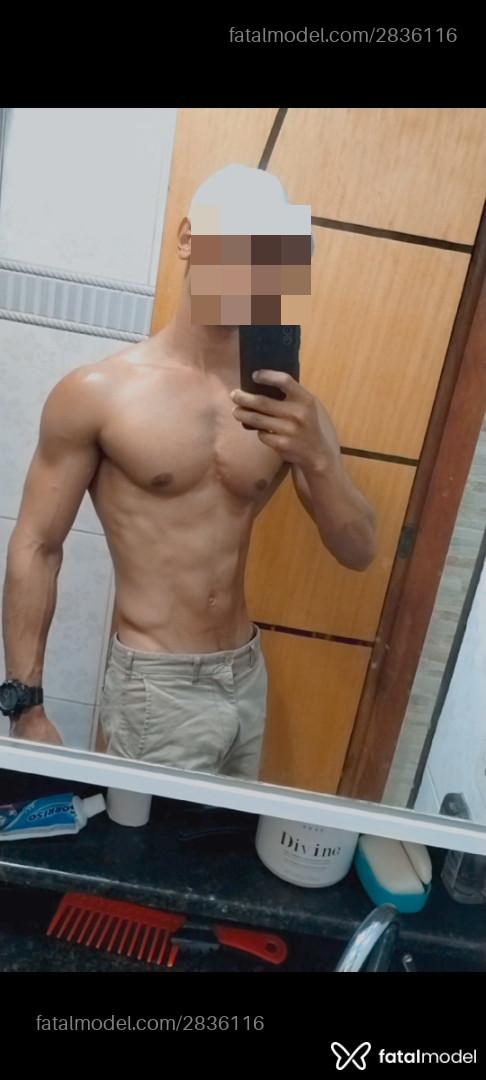 Acompanhante homem morena (o) de olhos pretos em Niterói - Henrique Torres