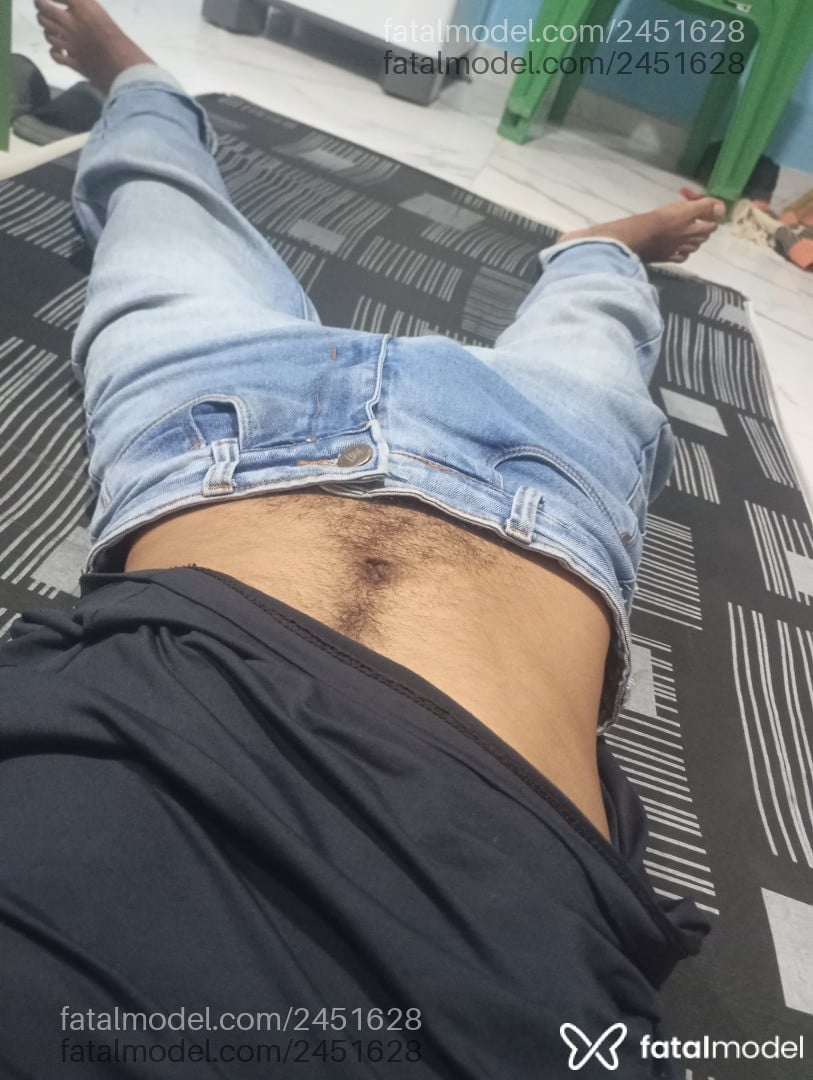 Acompanhante homem morena (o) de olhos pretos em Barreiros - André