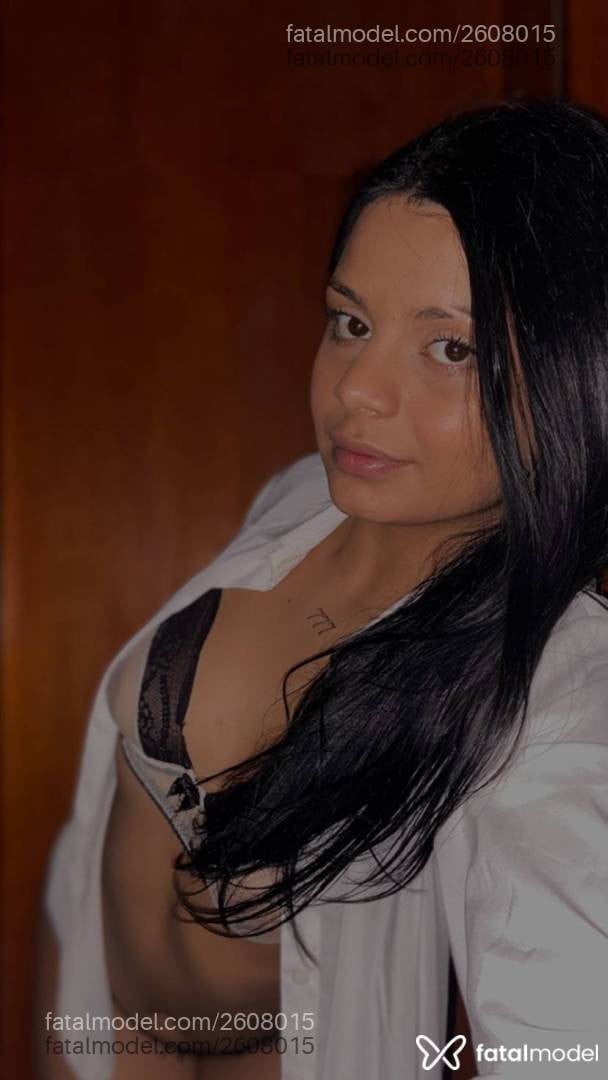 Acompanhante mulher morena (o) de olhos castanhos - Jordana Maya