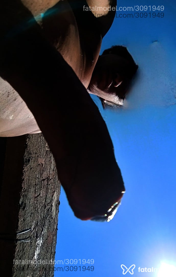 Acompanhante homem morena (o) de olhos pretos em Rondonópolis - Zeus
