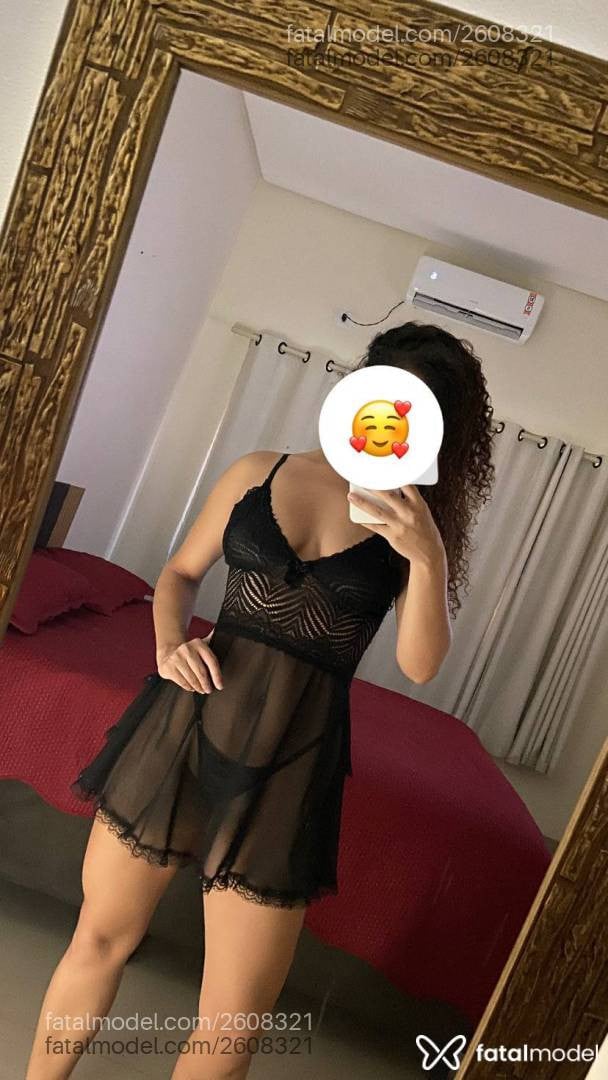 Acompanhante mulher morena (o) de olhos castanhos - Juliana