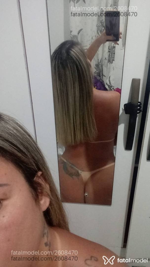 Acompanhante mulher loira (o) de olhos castanhos - Natashacarioca