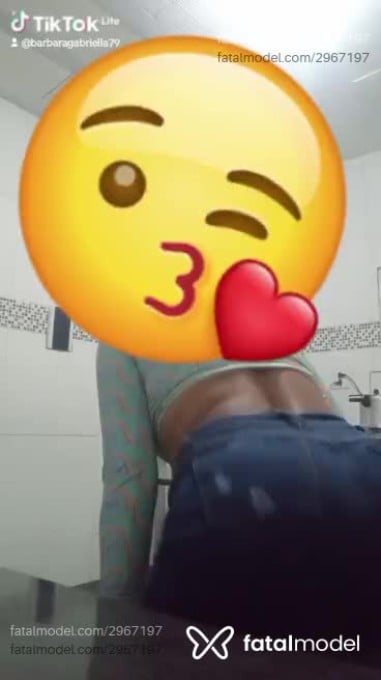 Acompanhante mulher com cabelo castanho de olhos pretos em Belo Horizonte - Gabriella