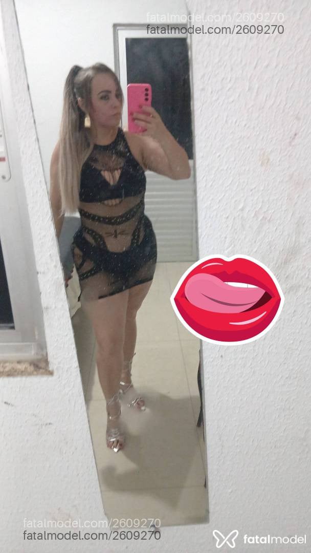Acompanhante mulher loira (o) de olhos castanhos em São José do Rio Preto - Pérolla