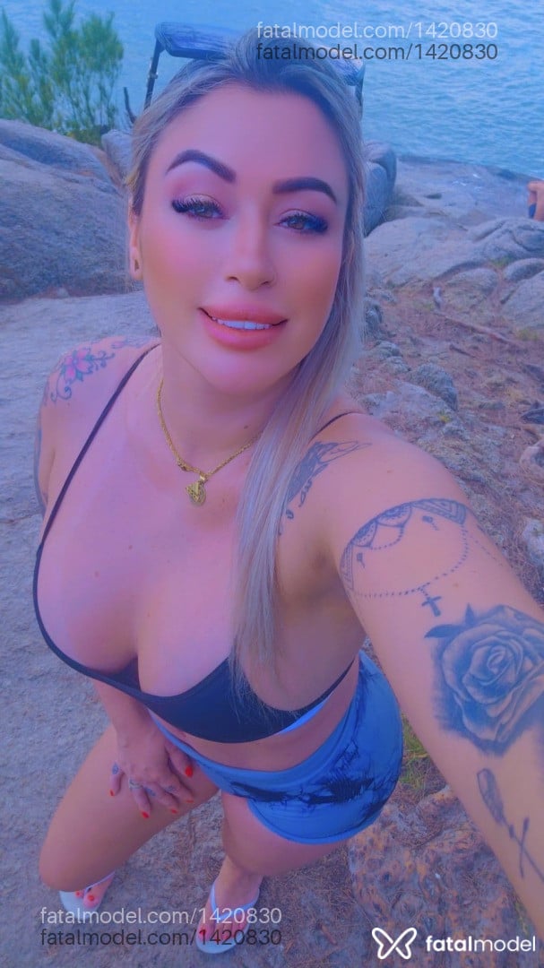 Acompanhante mulher loira (o) de olhos mel em Vacaria - Andressa Ferrari