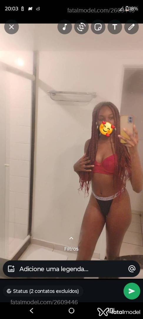 Acompanhante mulher com cabelo castanho de olhos castanhos em Paraty Acompanhante mulher com cabelo castanho de olhos castanhos em Paraty - Preta