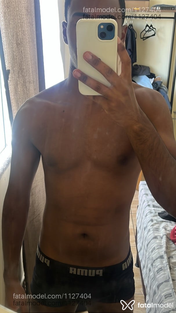 Acompanhante homem morena (o) de olhos castanhos em Itajaí Acompanhante homem morena (o) de olhos castanhos em Itajaí - math