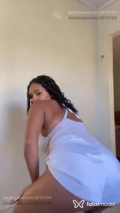 Acompanhante mulher morena (o) de olhos castanhos em Brasília - Juliana Santos