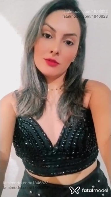 Acompanhante mulher loira (o) de olhos castanhos em Rondonópolis - Thais Escorpião