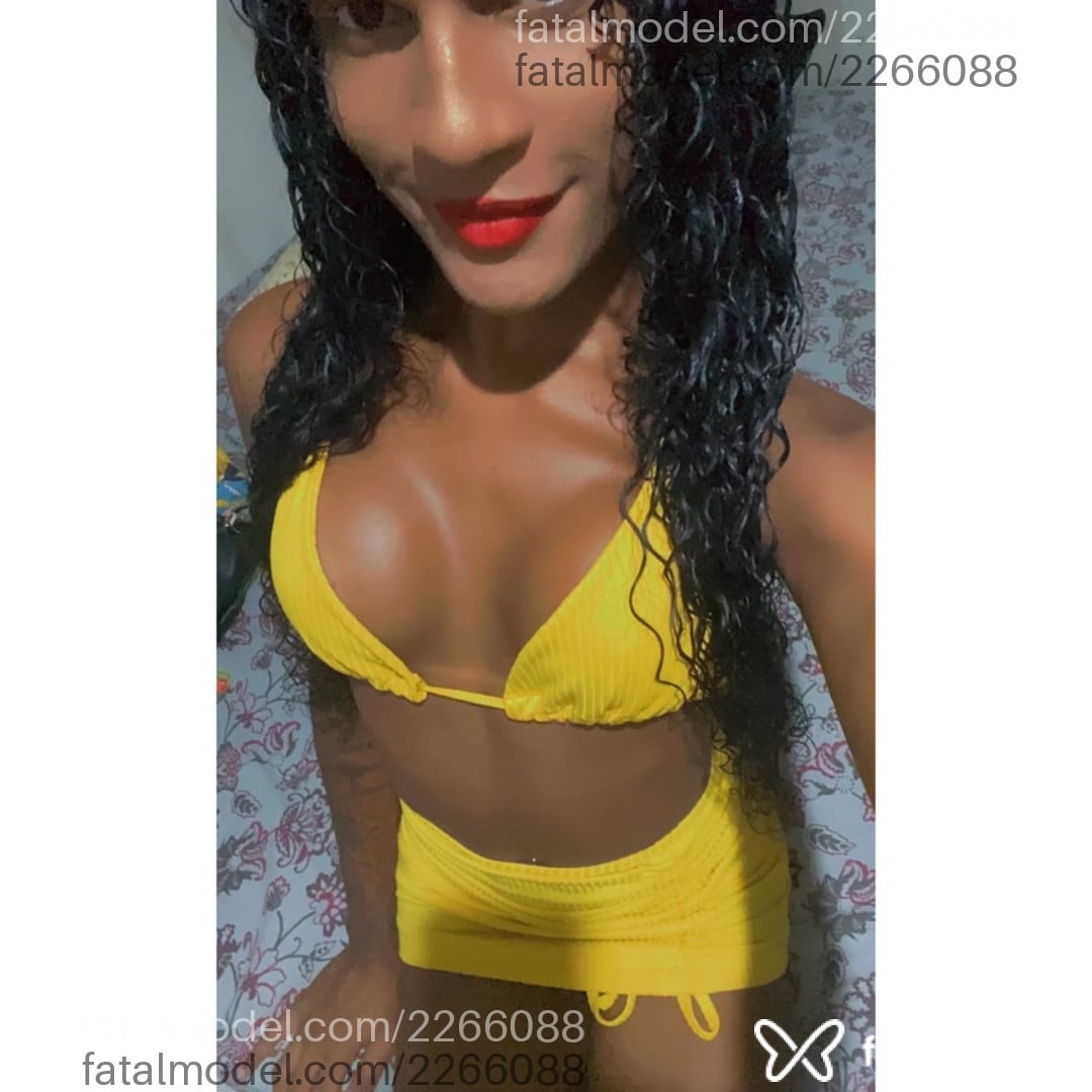 Acompanhante mulher trans morena (o) de olhos castanhos em Arcos - Jhennyffer