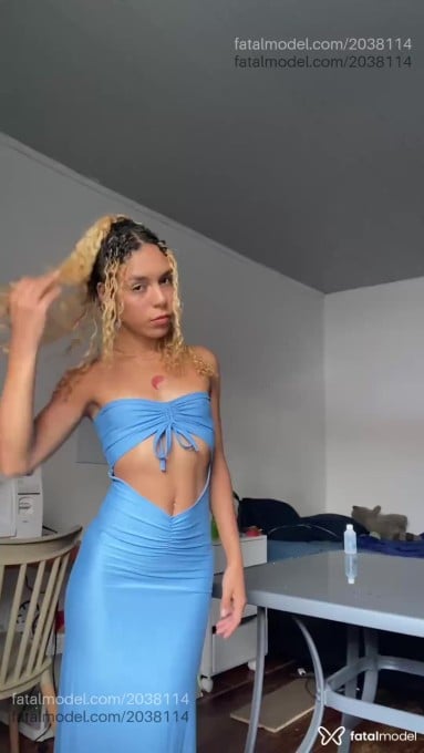 Acompanhante mulher loira (o) de olhos pretos em São Paulo - Alana