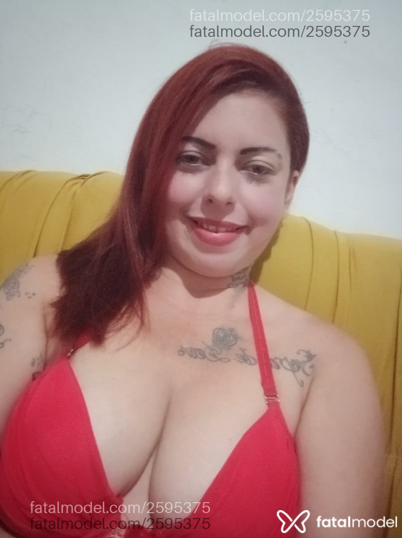 Acompanhante mulher loira (o) de olhos verdes em Uberlândia - Dressa