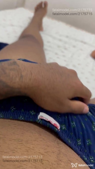 Acompanhante homem morena (o) de olhos pretos em Feira de Santana Acompanhante homem morena (o) de olhos pretos em Feira de Santana - Lucas Lisboa
