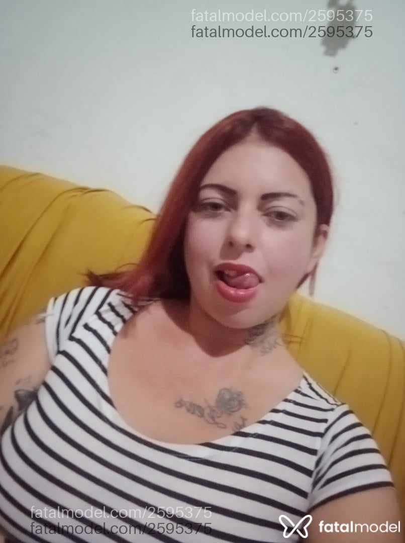 Acompanhante mulher loira (o) de olhos verdes em Uberlândia - Dressa