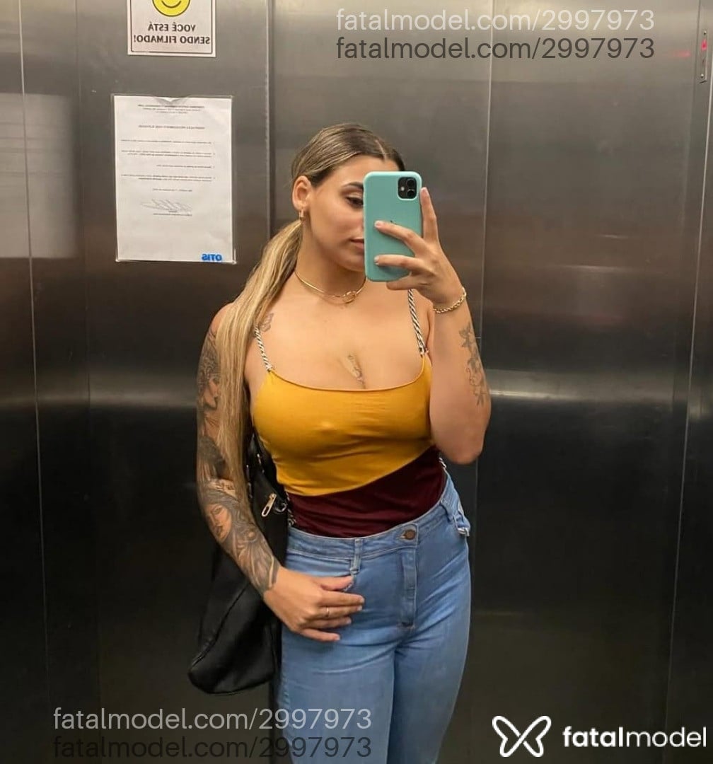Acompanhante mulher loira (o) de olhos castanhos em Florianópolis - Letícia