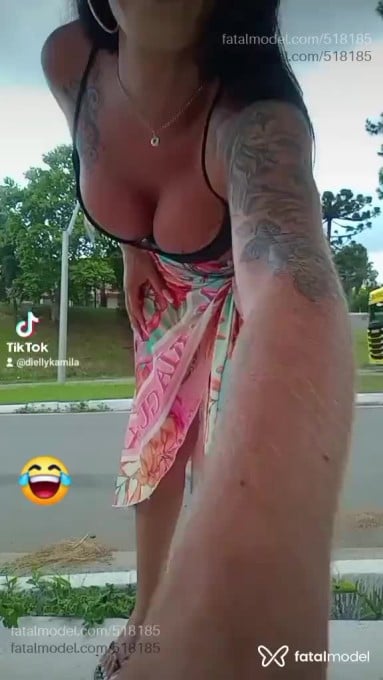 Acompanhante mulher trans morena (o) de olhos castanhos - Kamila Muniz