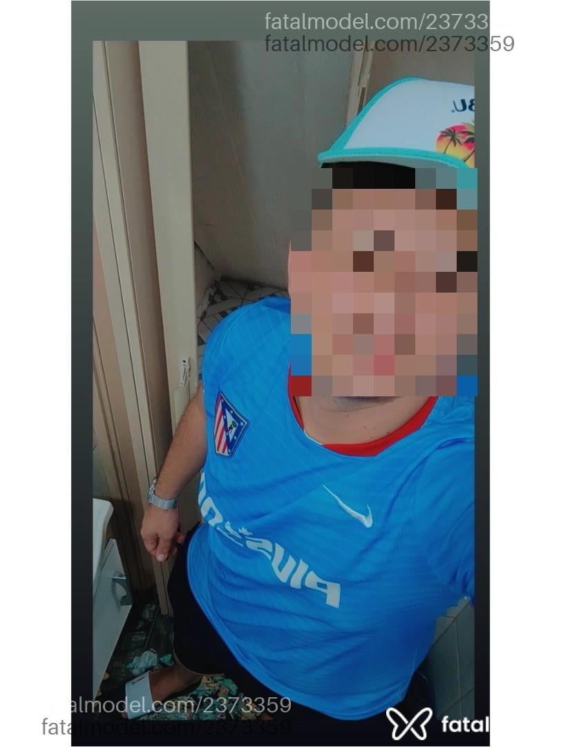 Acompanhante homem com cabelo castanho de olhos castanhos em São Paulo - Junio silva
