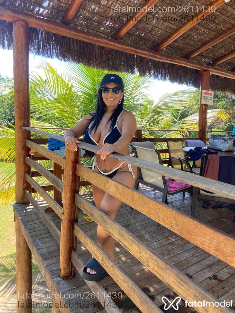 Acompanhante mulher morena (o) de olhos castanhos - Stefanny