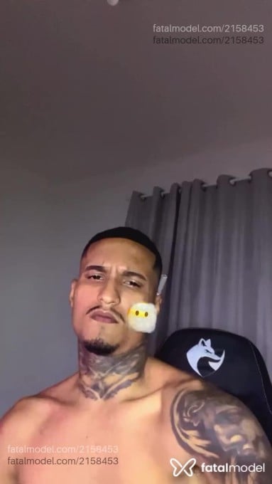 Acompanhante homem morena (o) de olhos pretos em Rio de Janeiro - Nigeryano