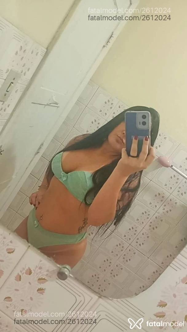Acompanhante mulher com cabelo castanho de olhos castanhos em Teresópolis - Renata