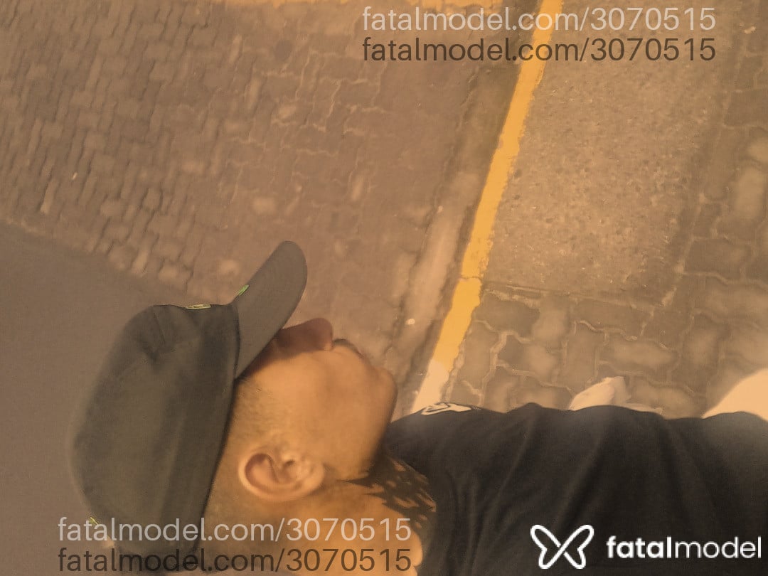 Acompanhante homem morena (o) de olhos pretos em Parobé Acompanhante homem morena (o) de olhos pretos em Parobé - Rodrigues