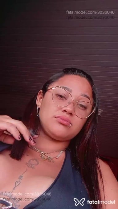 Acompanhante mulher com cabelo castanho de olhos castanhos em Itaituba Acompanhante mulher com cabelo castanho de olhos castanhos em Itaituba - Angel