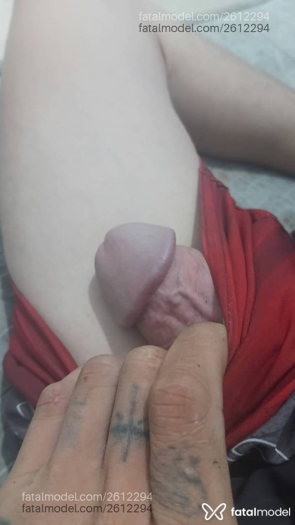 Acompanhante homem loira (o) de olhos castanhos em Taubaté - Carlos