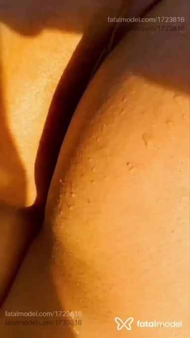Acompanhante mulher com cabelo castanho de olhos cinza em Uberlândia Acompanhante mulher com cabelo castanho de olhos cinza em Uberlândia - Júlia Ferraz