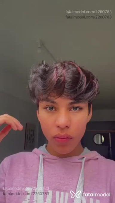 Acompanhante homem com cabelo castanho de olhos castanhos em Belém Acompanhante homem com cabelo castanho de olhos castanhos em Belém - Matheus Lira