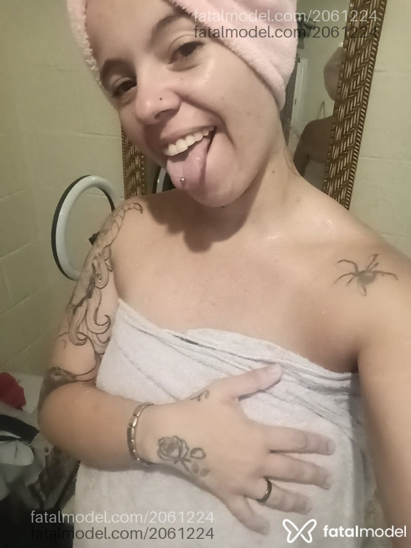 Acompanhante mulher ruiva (o) de olhos castanhos em Osasco - Anny