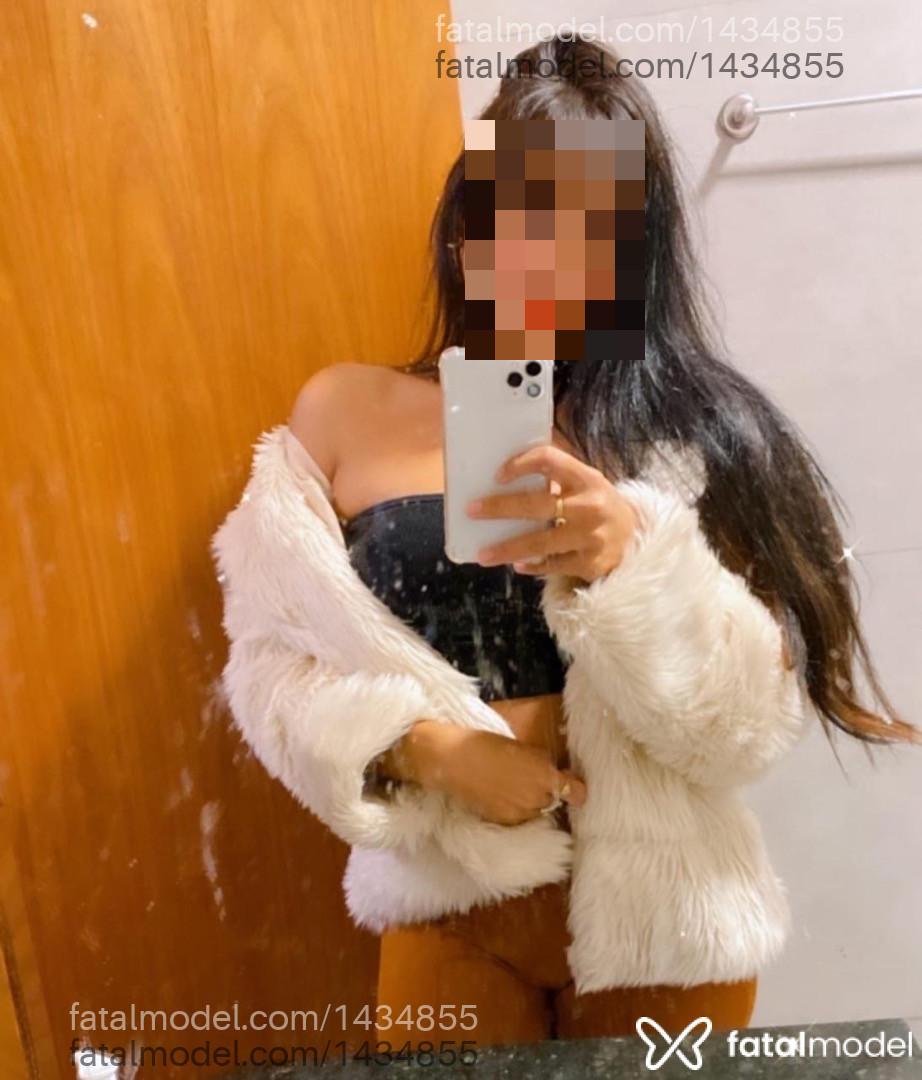 Acompanhante mulher com cabelo castanho de olhos castanhos em Lauro de Freitas Acompanhante mulher com cabelo castanho de olhos castanhos em Lauro de Freitas - Amanda