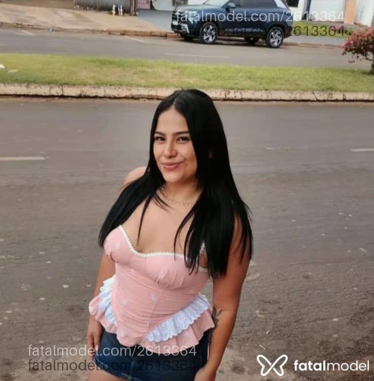 Acompanhante mulher morena (o) de olhos pretos - Sarah Vitória