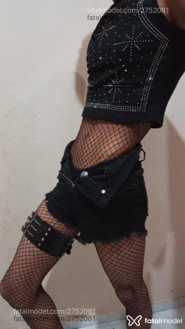 Acompanhante mulher trans com cabelo castanho de olhos castanhos em Maringá - Jennyfer