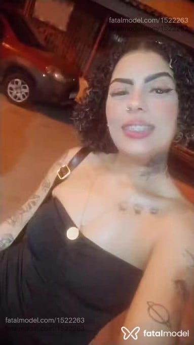 Acompanhante mulher morena (o) de olhos castanhos - Kelly Acompanhante mulher morena (o) de olhos castanhos - Kelly